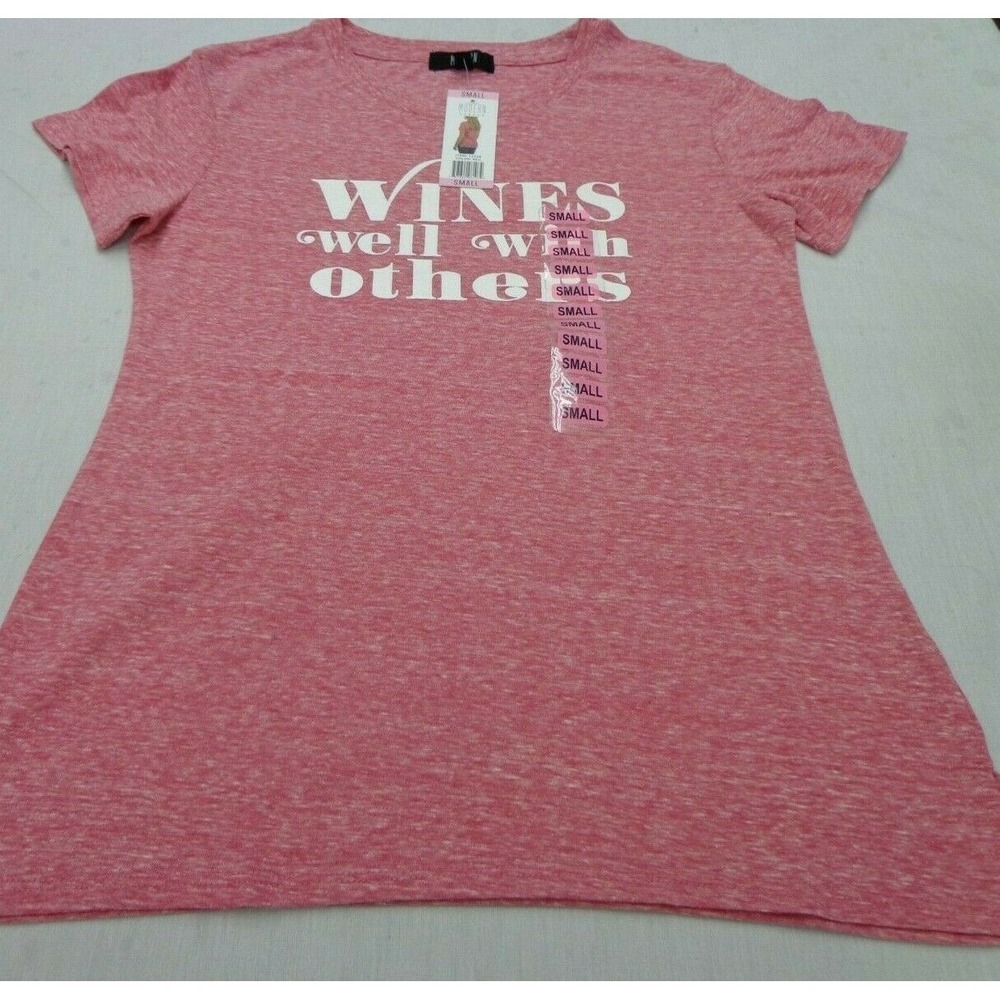 NWT Women's Red‎ MODERN CANVAS Wines Well With Others Tee Size Small